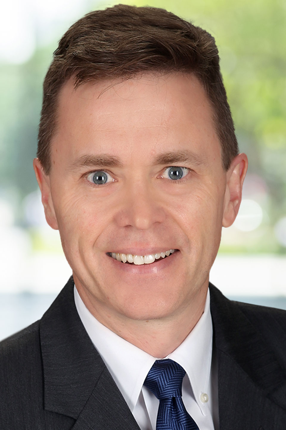 Headshot of Mark Lange
