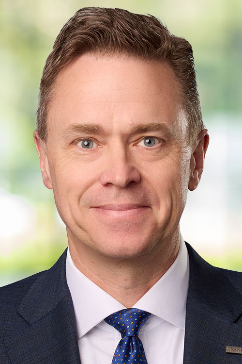 Headshot of Mark Lange